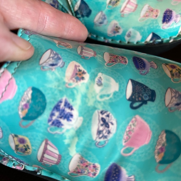 Alegria Womens Debra Teacup slip on clogs, size 37 - Picture 14 of 14